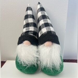 ✨LAST CHANCE✨ Pair of Green Black Plaid Hat Clip of Gnomes